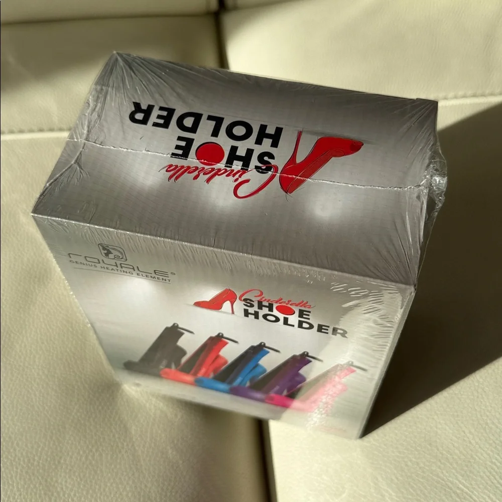 Royale‎ Cindirella Shoe Straightener Holder